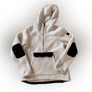 The North Face Campshire Hooded Sherpa Cream Size Medium